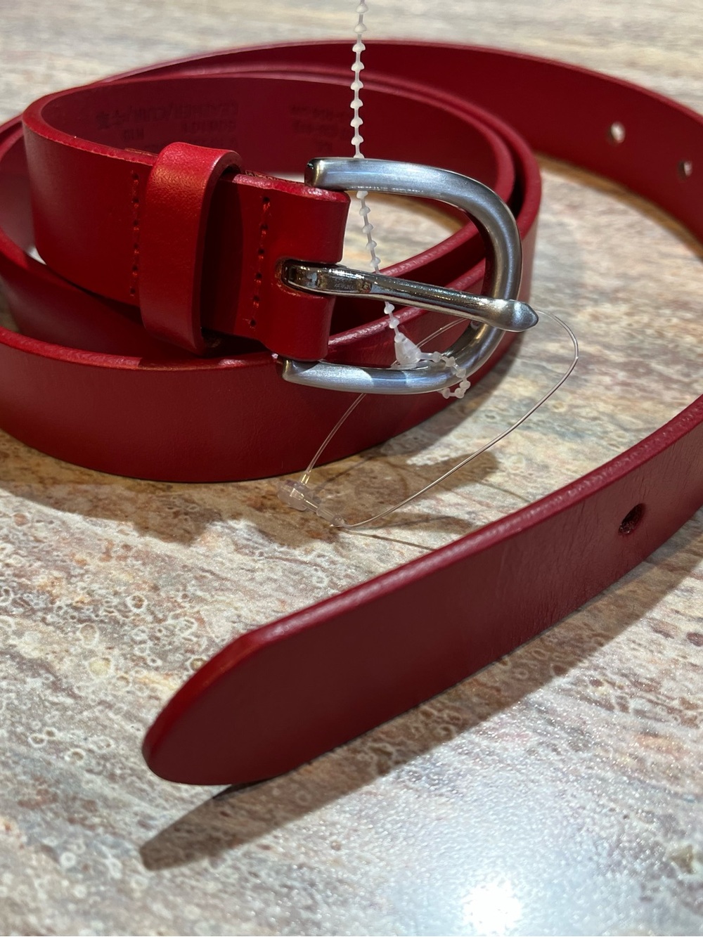 Lands’ End Red Leather belt NWOT